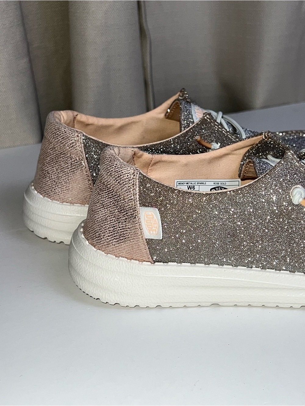 NWOB HEY DUDE Wendy Metallic Silver Sparkle Slip-On Shoes - Picture 8 of 12